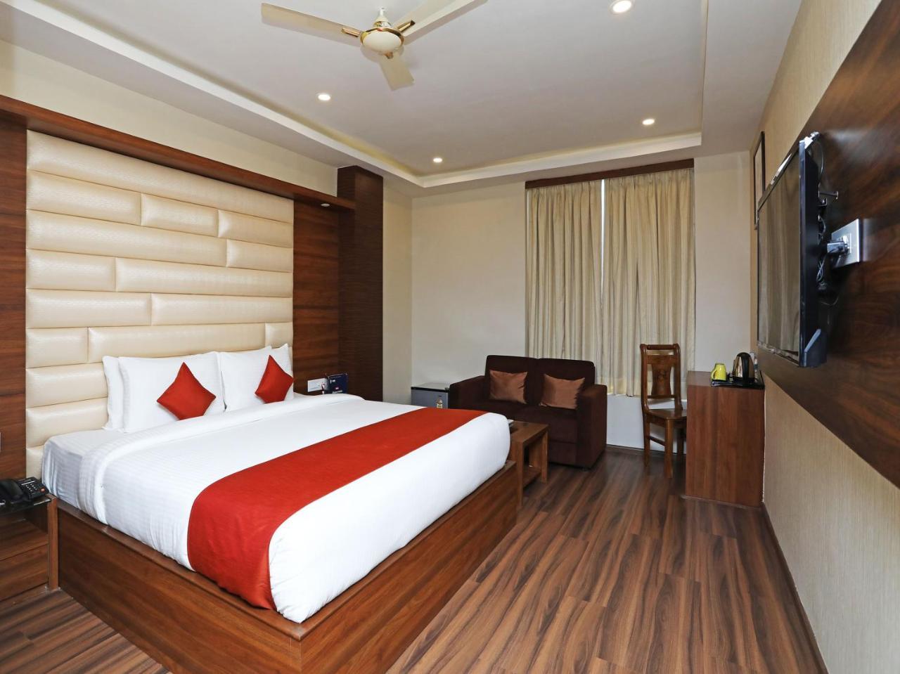 Oyo 16835 Stayotel Kolkata Airport エクステリア 写真